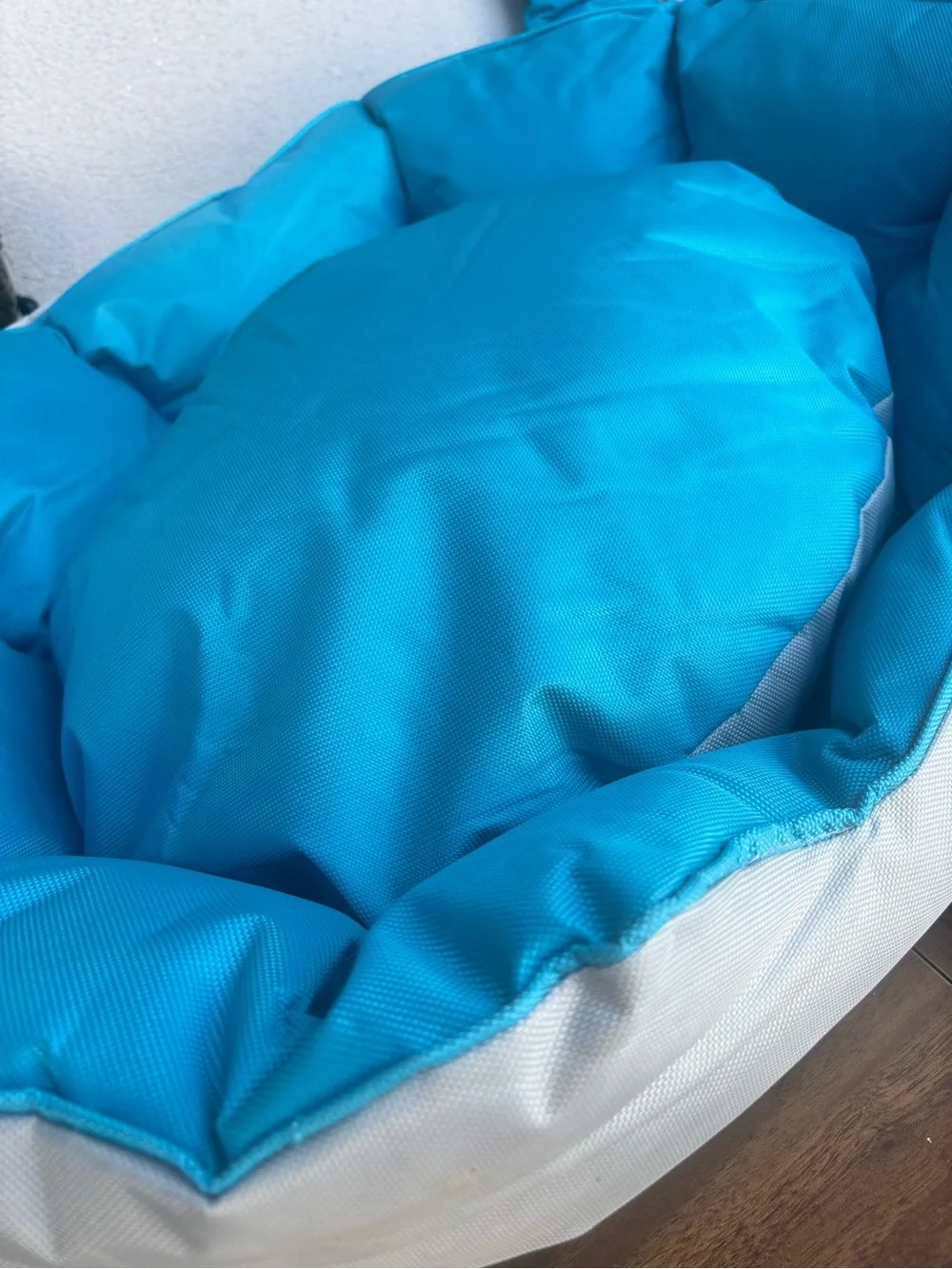 WATERPROOF PET BED OUTDOORS FOR PETS 🐾🐶